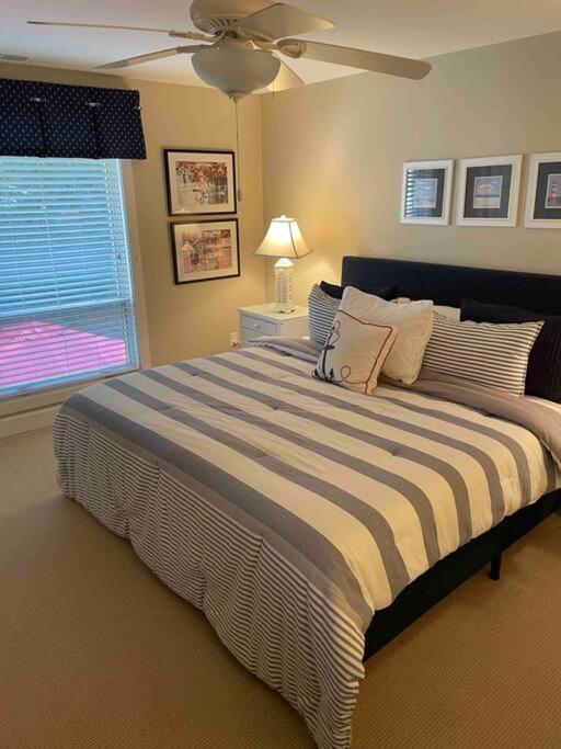 In The Heart Of Harbour Town 2Br 2Ba Pool Access Close To Beach Hilton Head Island Exteriér fotografie